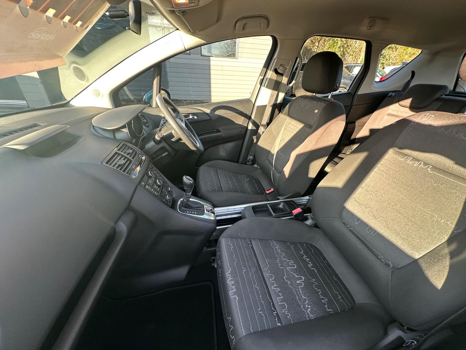 Used Vauxhall Meriva 2015 for sale - 77119906: Photo 24