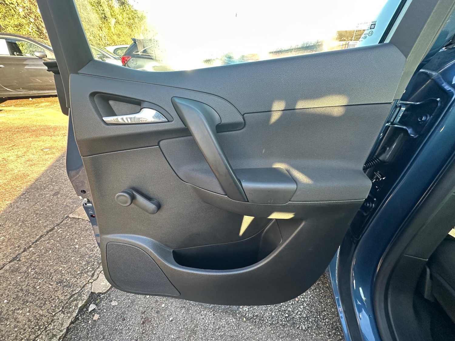 Used Vauxhall Meriva 2015 for sale - 77119906: Photo 29