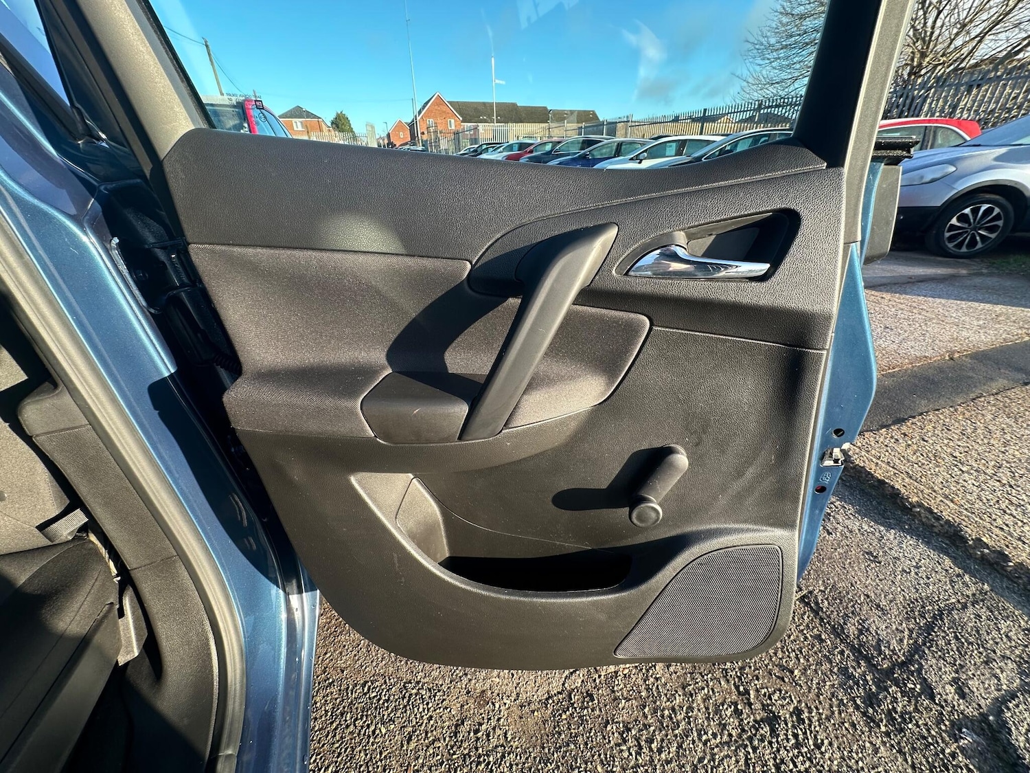 Used Vauxhall Meriva 2015 for sale - 77119906: Photo 30