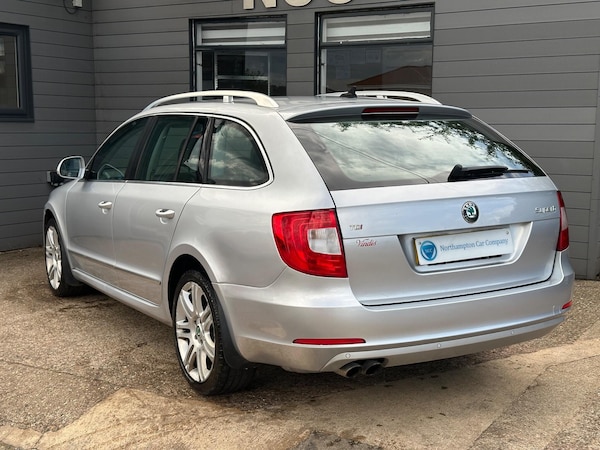 Used Skoda Superb 2013 for sale - 75635332: Photo 13
