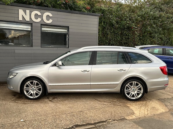 Used Skoda Superb 2013 for sale - 75635332: Photo 15
