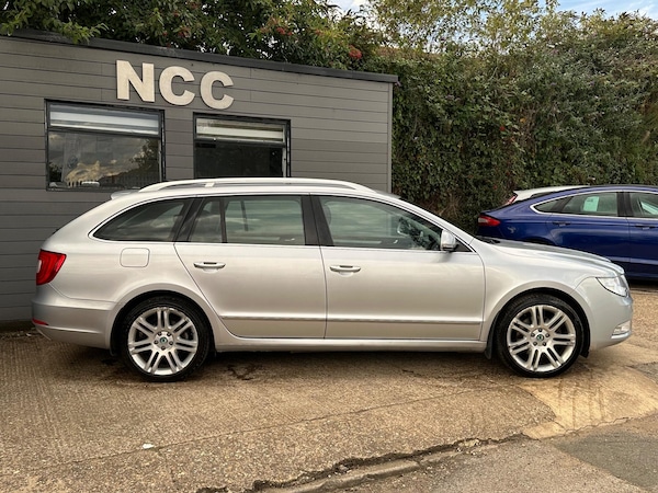 Used Skoda Superb 2013 for sale - 75635332: Photo 7