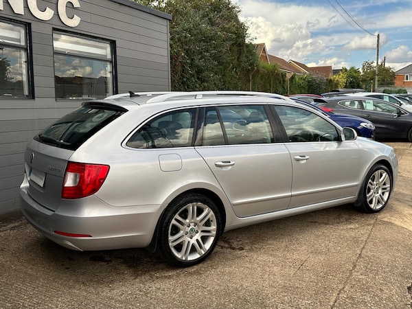 Used Skoda Superb 2013 for sale - 75635332: Photo 8