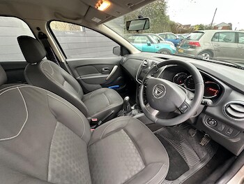 Used Dacia Sandero 2013 for sale - 77190994: Photo