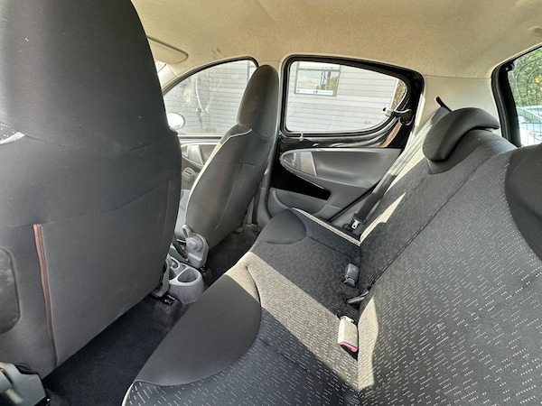 Used Peugeot 107 2011 for sale - 75769627: Photo 25