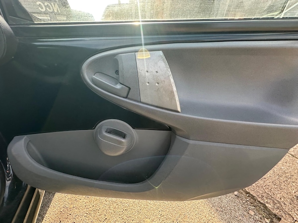 Used Peugeot 107 2011 for sale - 75769627: Photo 29