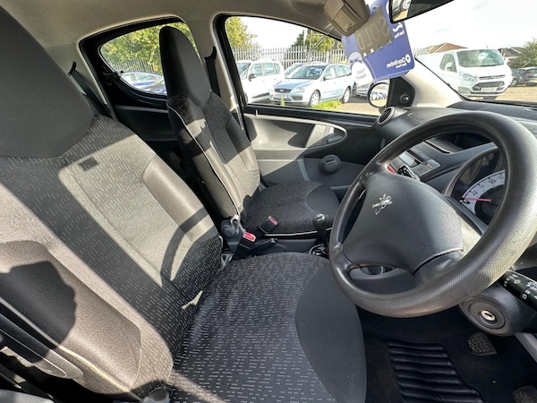 Used Peugeot 107 2011 for sale - 75769627: Photo 30