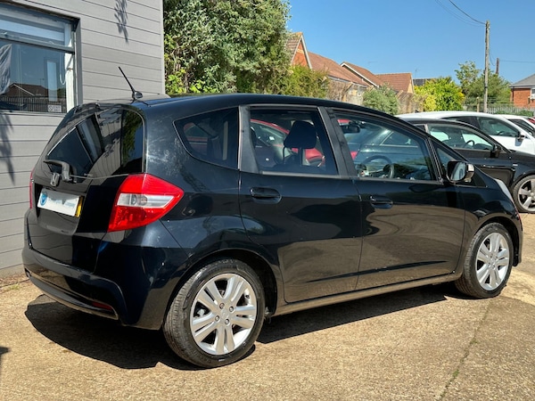 Used Honda Jazz 2012 for sale - 75458742: Photo 9
