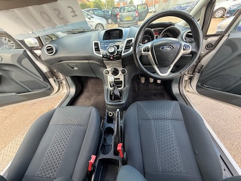 Used Ford Fiesta 2011 for sale - 75697090: Photo