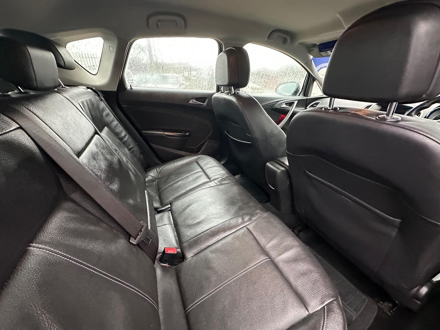 Used Vauxhall Astra 2013 for sale - 77439755: Photo 25