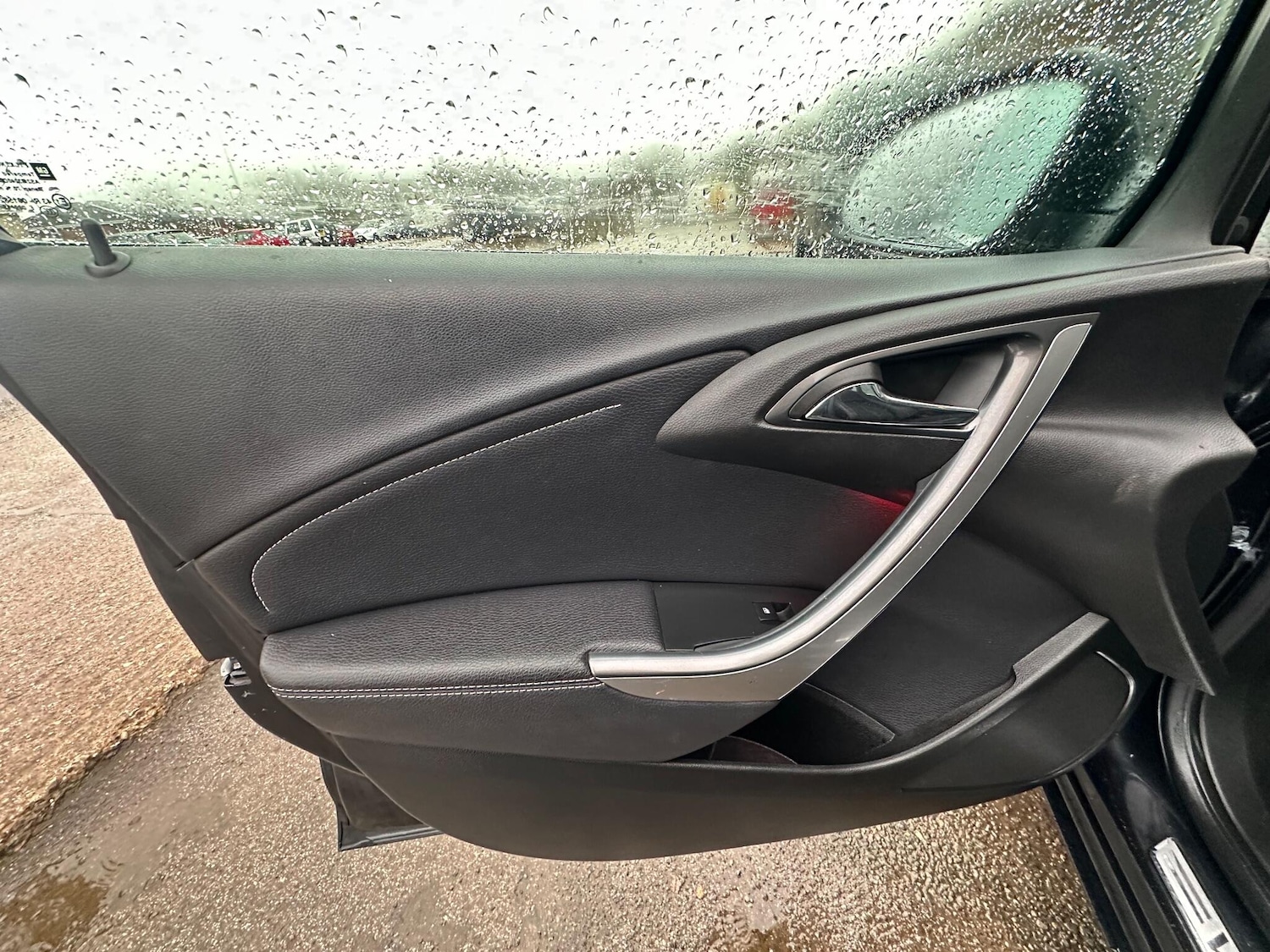 Used Vauxhall Astra 2013 for sale - 77439755: Photo 28