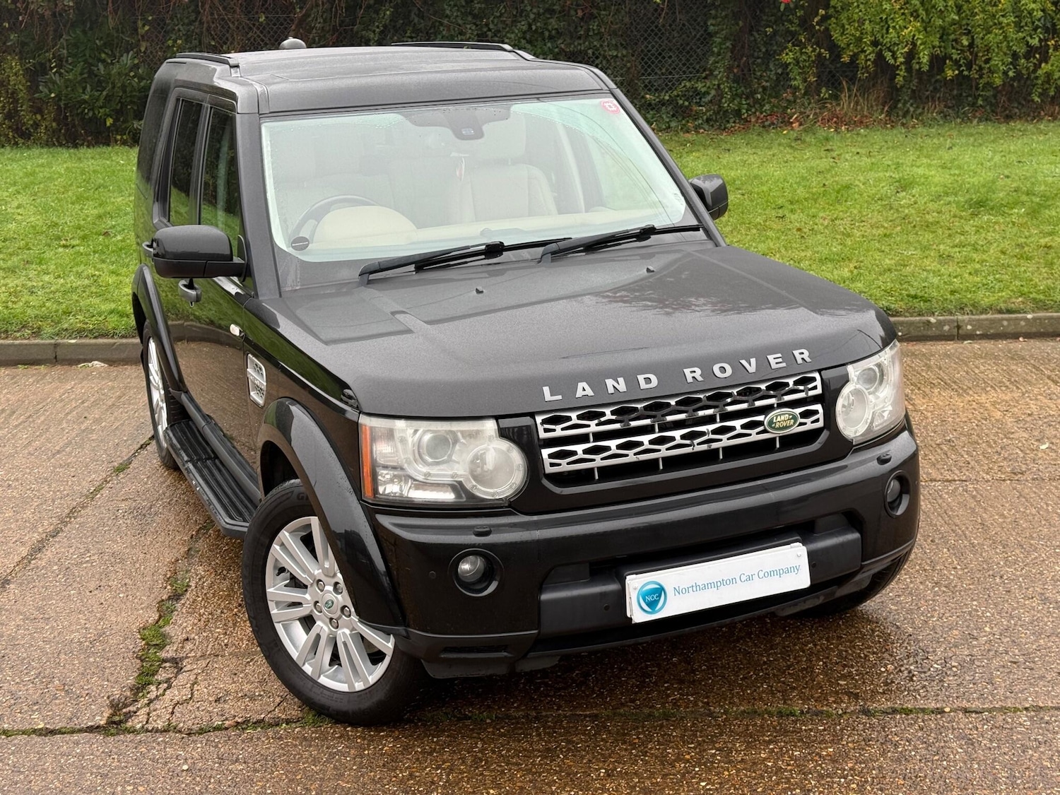 Used Land Rover Discovery 4 2009 for sale - 76585575: Photo 4