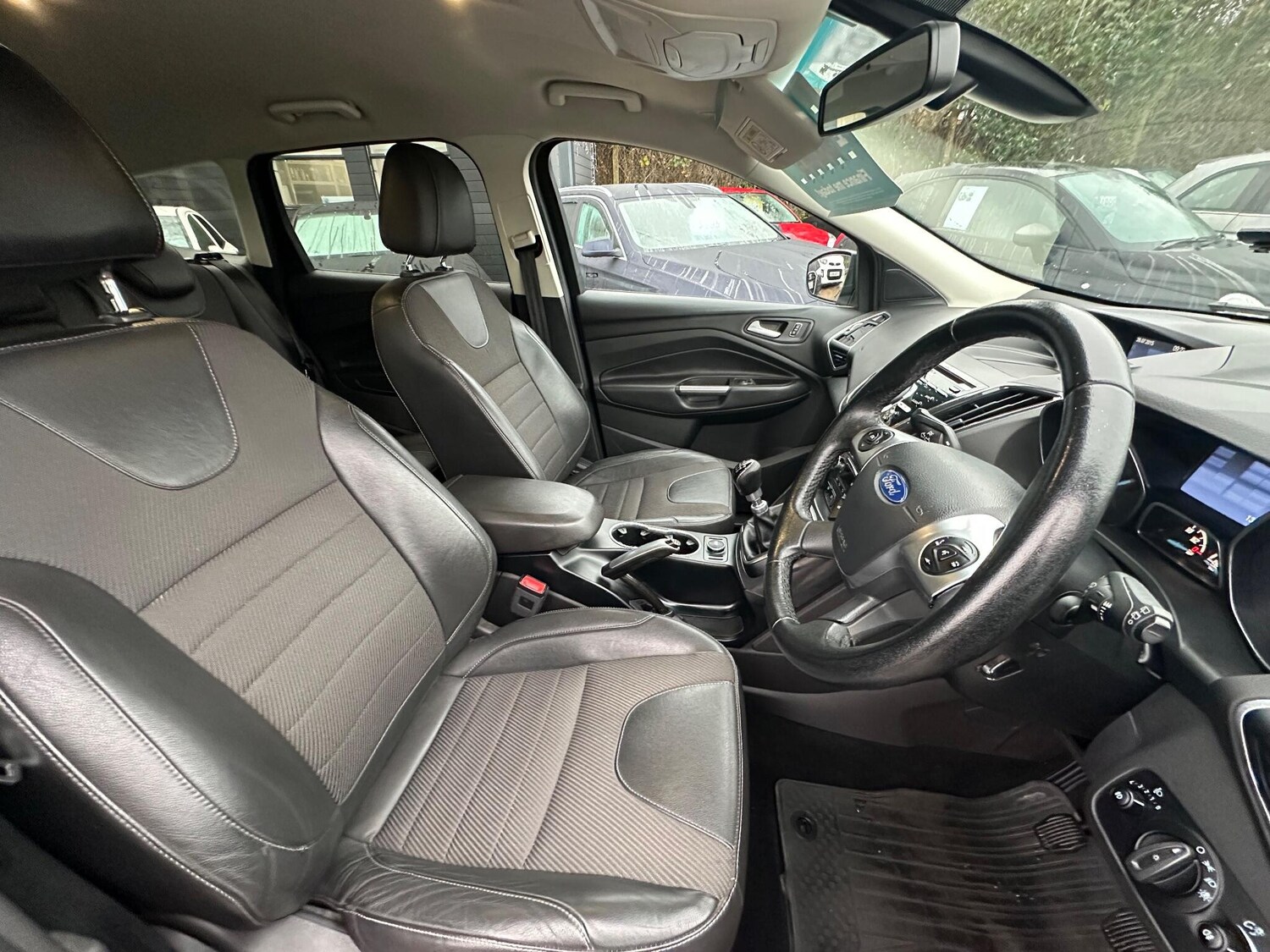 Used Ford Kuga 2015 for sale - 77376238: Photo 21