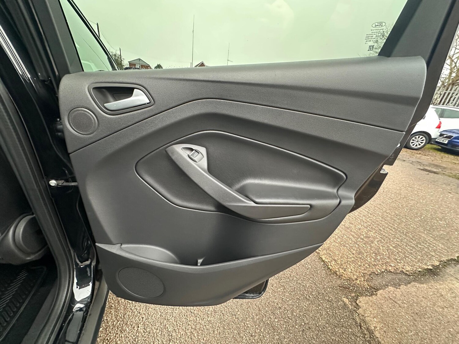 Used Ford Kuga 2015 for sale - 77376238: Photo 26