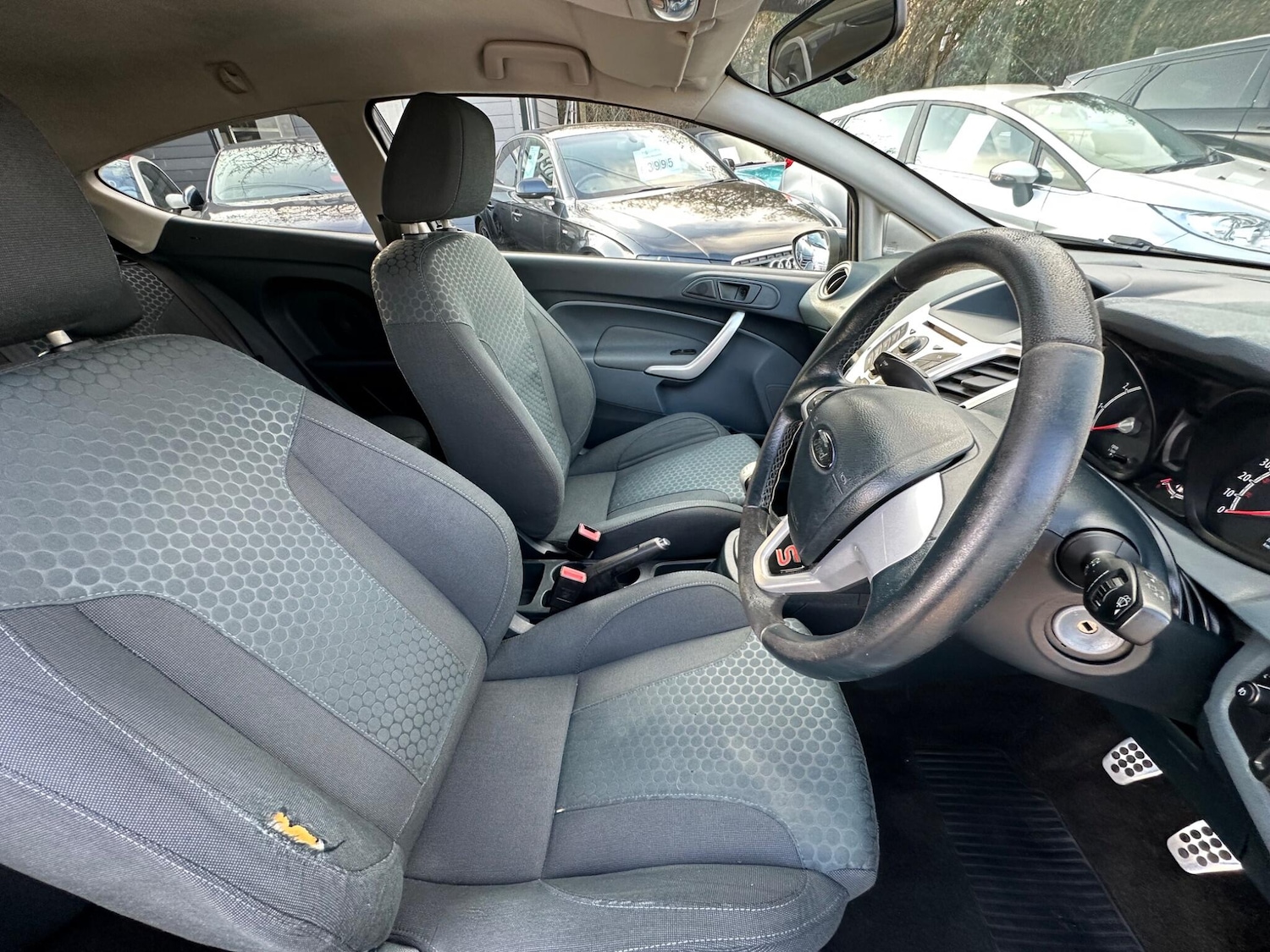 Used Ford Fiesta 2009 for sale - 77768574: Photo 22