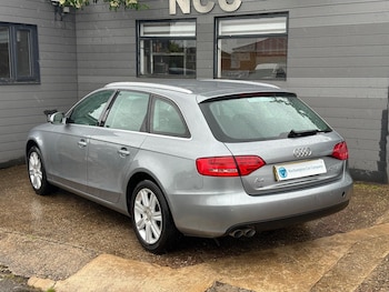 Used Audi A4 Avant 2010 for sale - 78810284: Photo