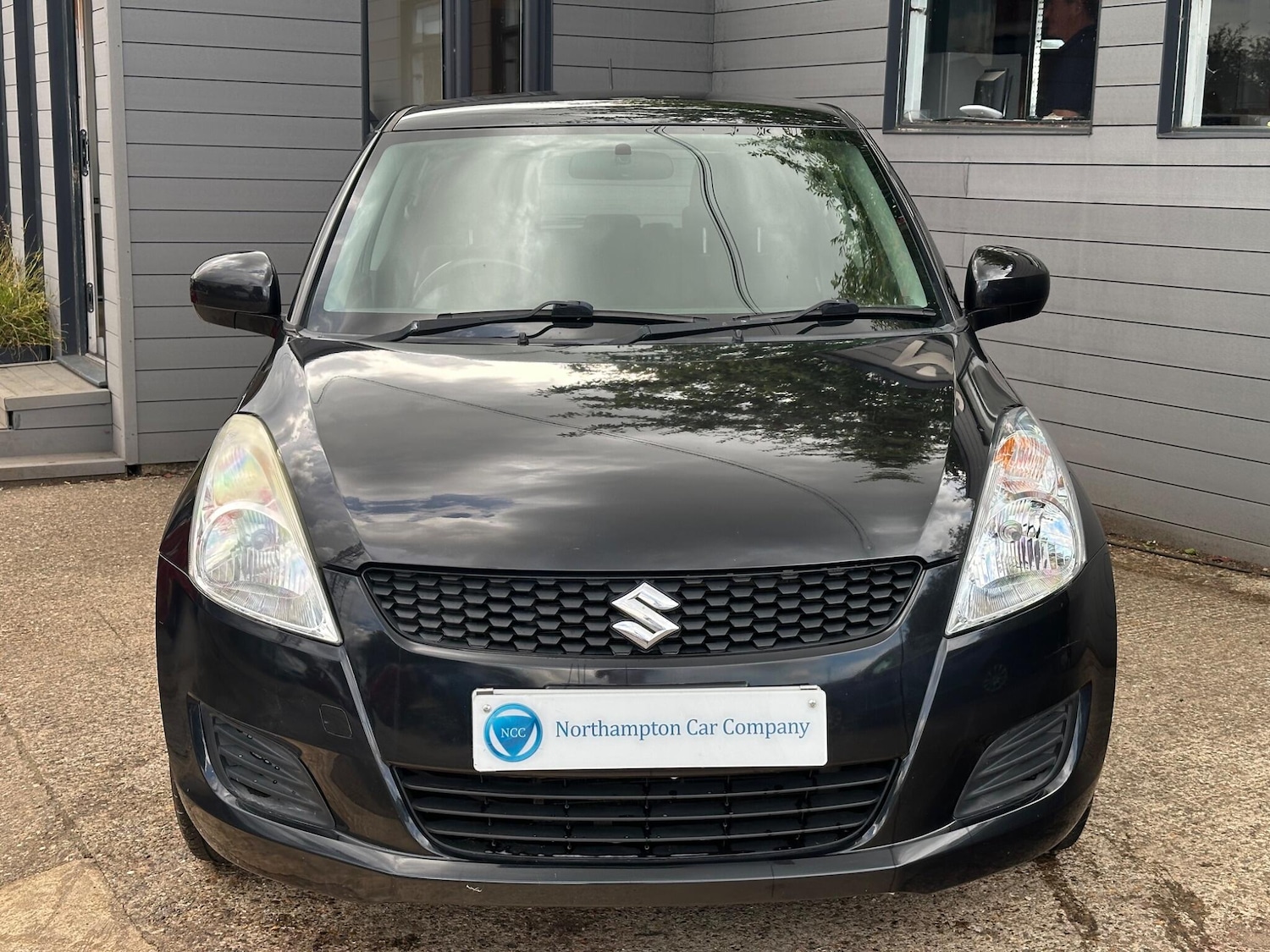 Used Suzuki Swift 2011 for sale - 76371361: Photo 19
