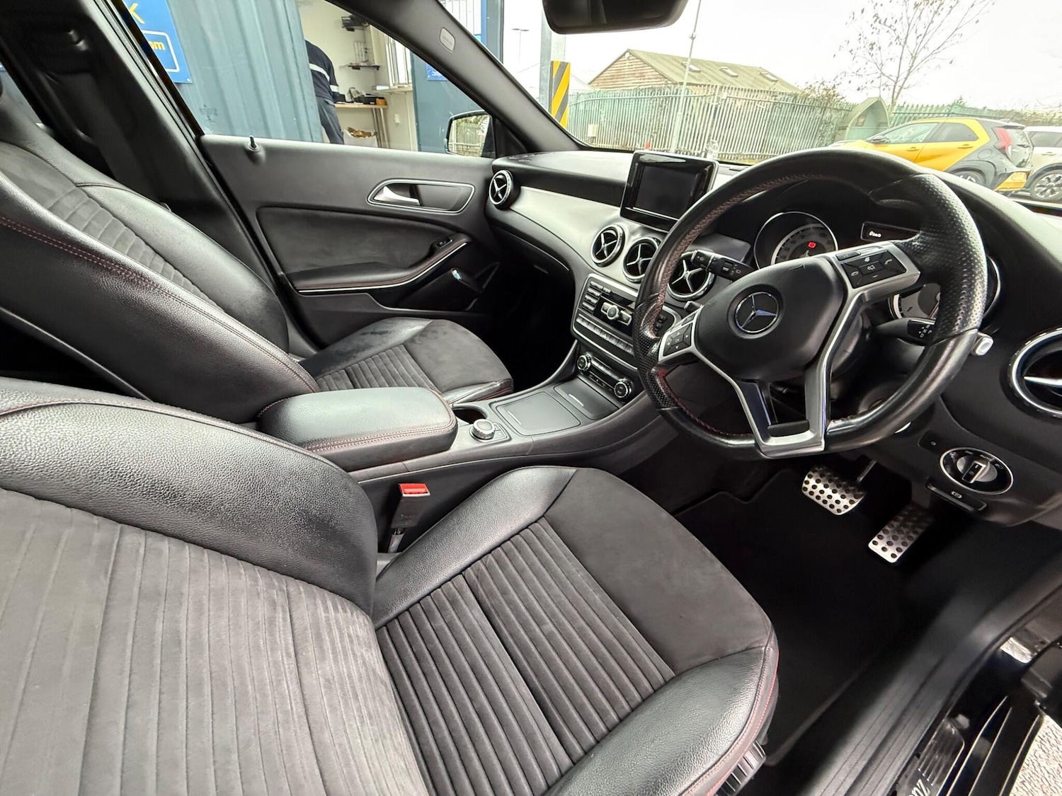 Used Mercedes-Benz GLA 2015 for sale - 77290442: Photo 3