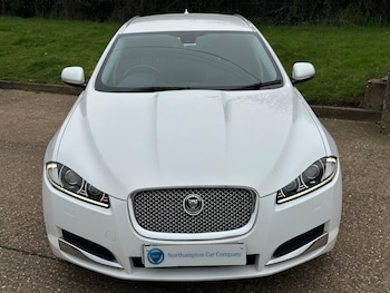 Used Jaguar XF 2013 for sale - 77657567: Photo