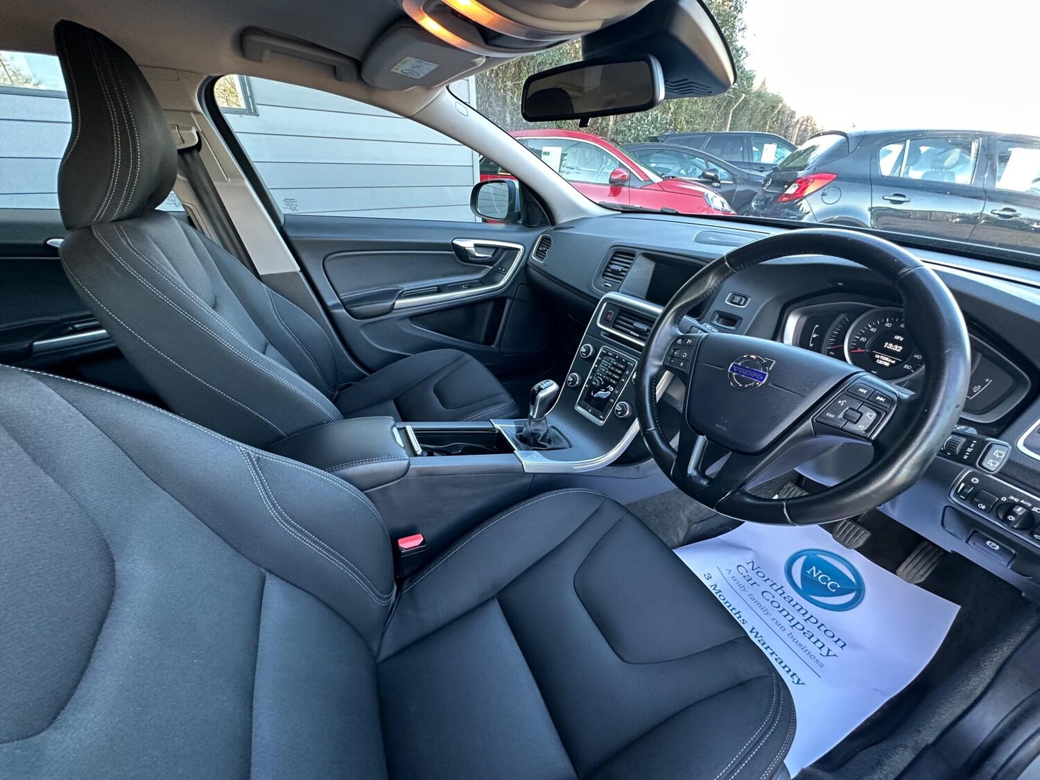 Used Volvo V60 2017 for sale - 77479106: Photo 20