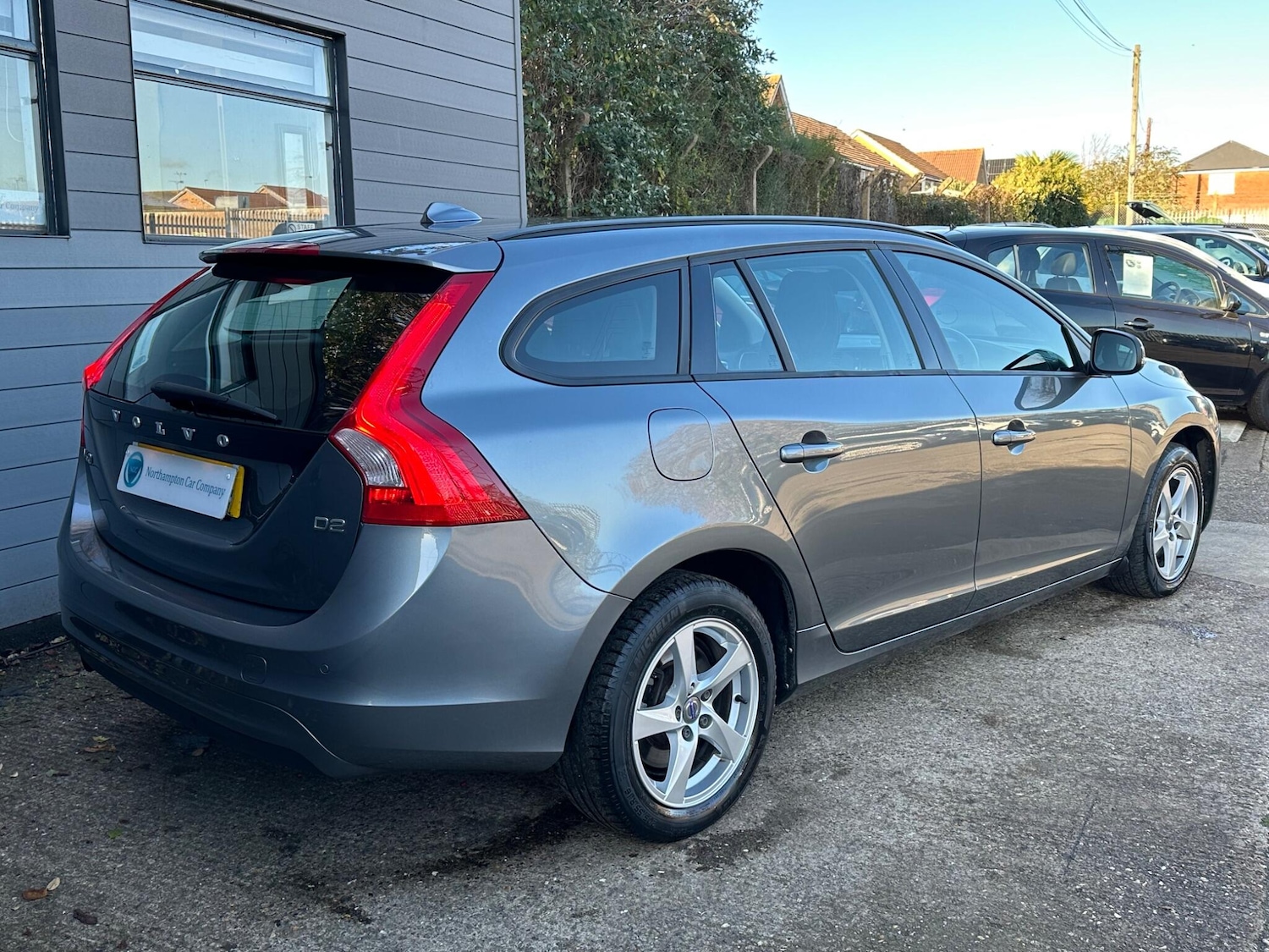 Used Volvo V60 2017 for sale - 77479106: Photo 8