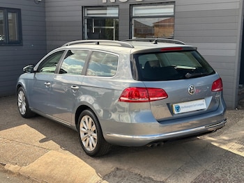 Used Volkswagen Passat 2013 for sale - 79425645: Photo