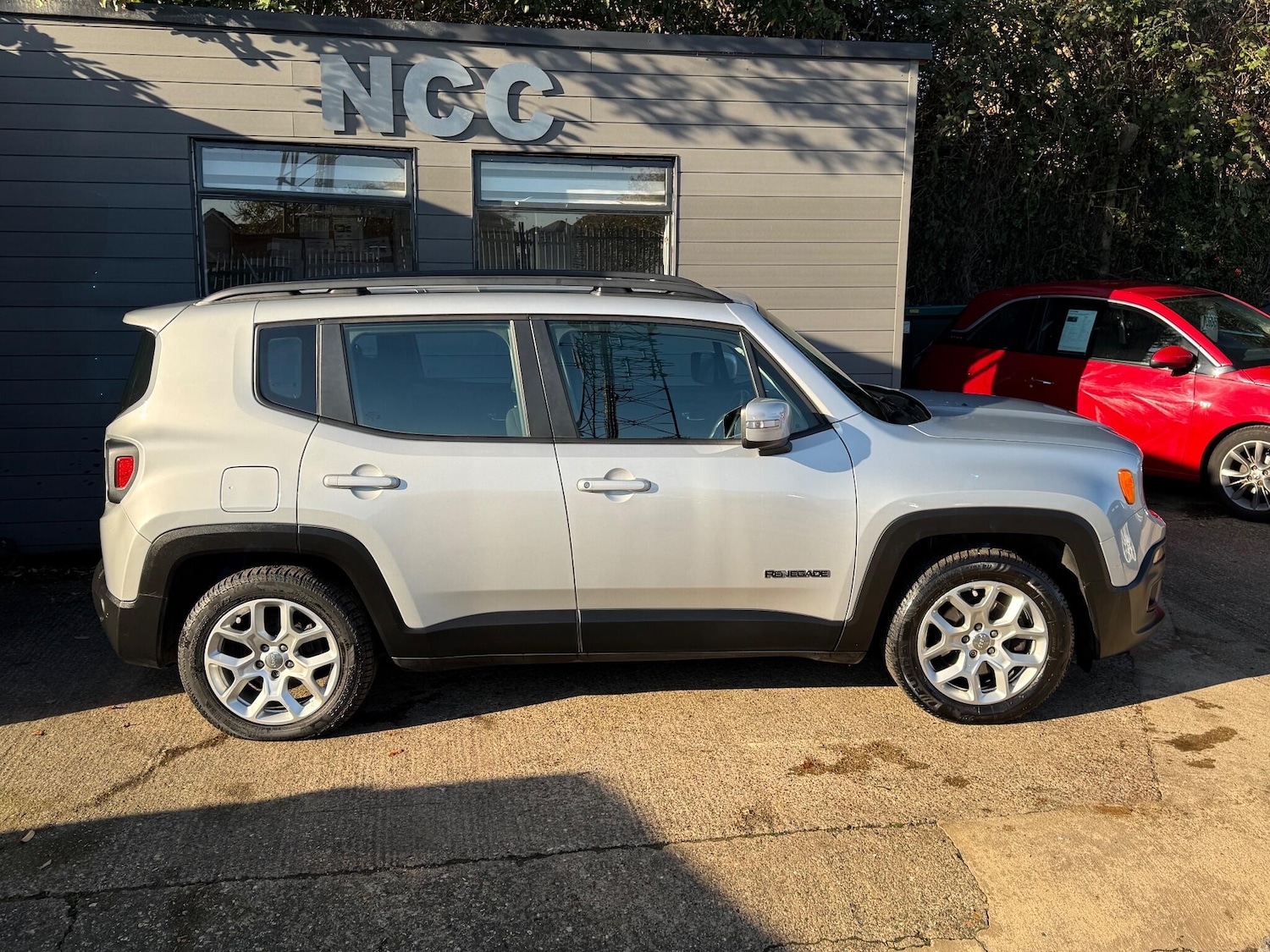 Used Jeep Renegade for sale - 76995912: Photo 14