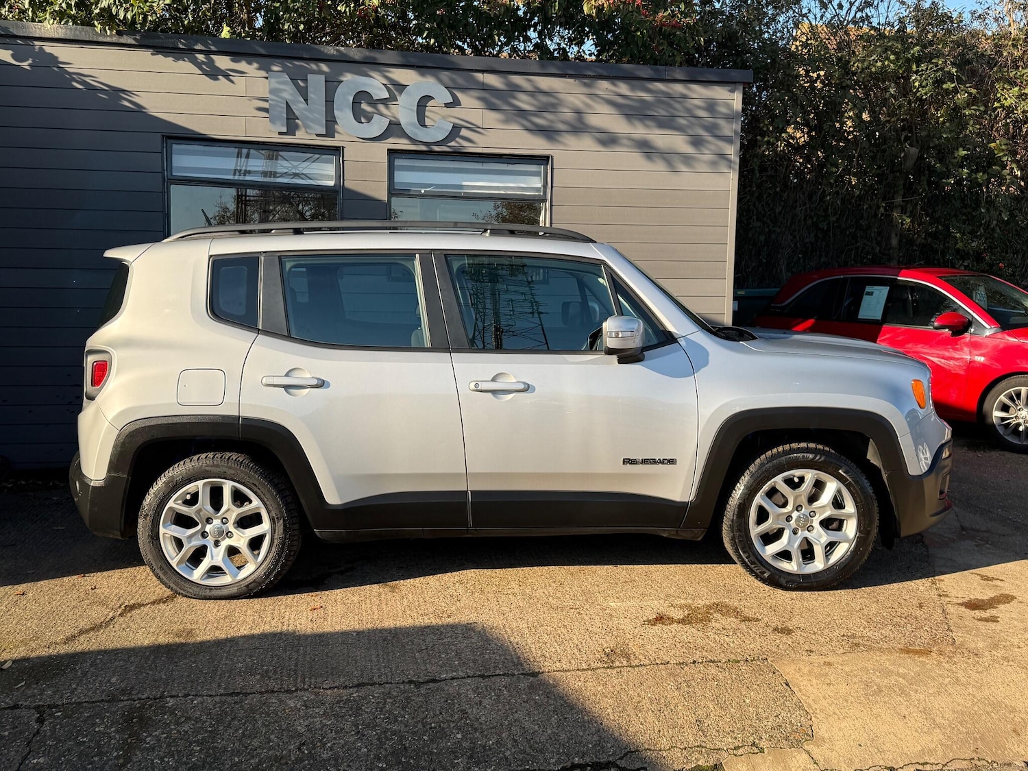 Used Jeep Renegade for sale - 76995912: Photo 15