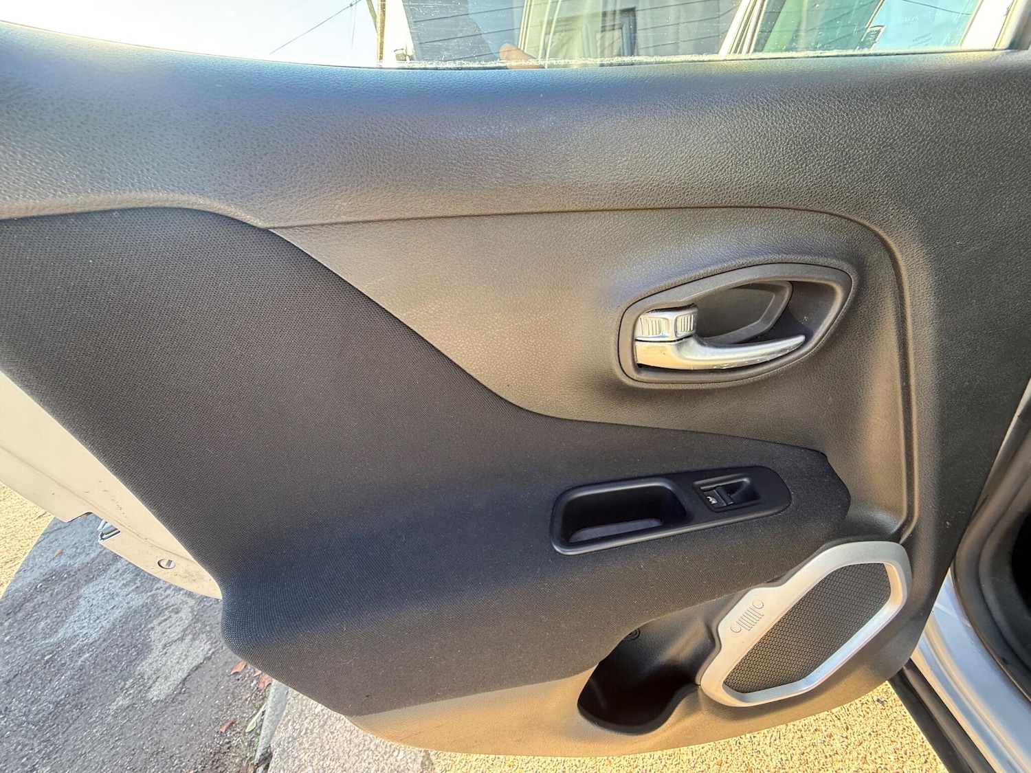 Used Jeep Renegade for sale - 76995912: Photo 26