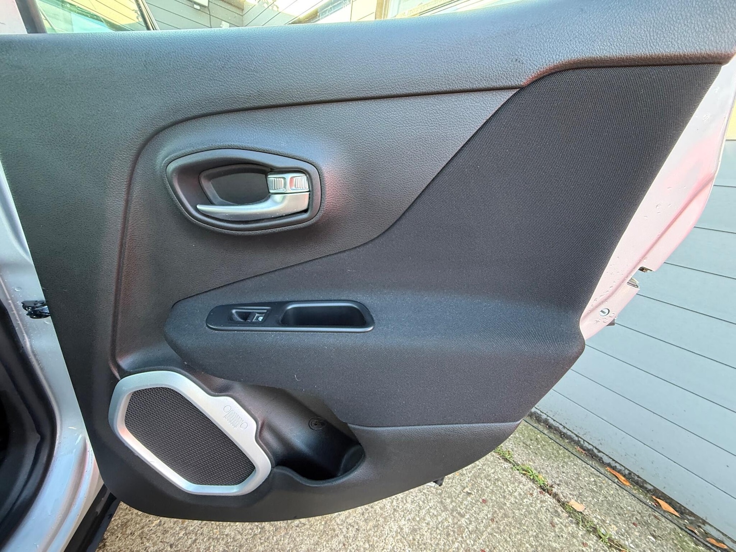 Used Jeep Renegade for sale - 76995912: Photo 27