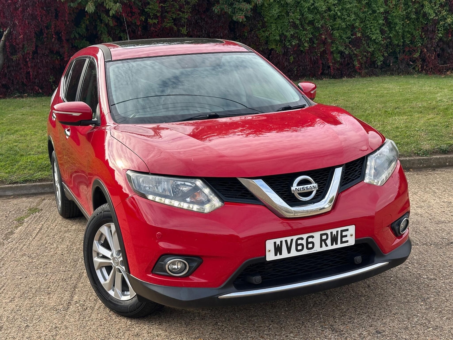 Used Nissan X-Trail 2016 for sale - 76041826: Photo 1