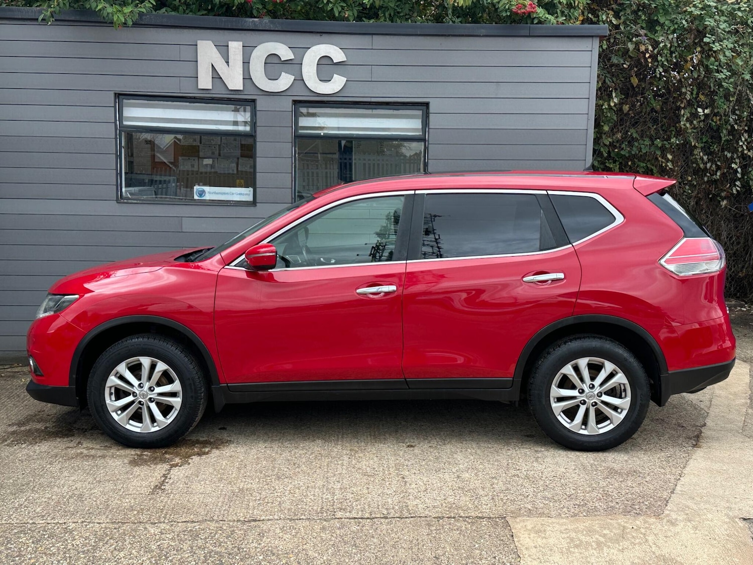 Used Nissan X-Trail 2016 for sale - 76041826: Photo 25