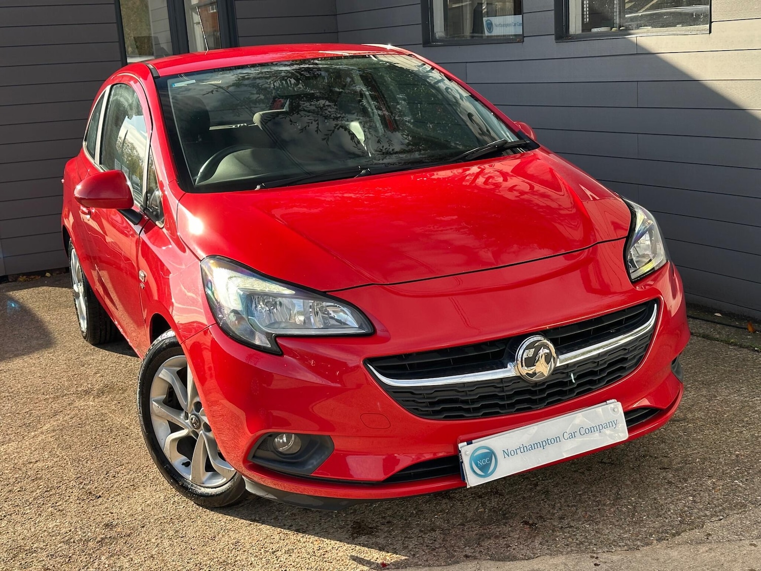 Used Vauxhall Corsa 2016 for sale - 76121604: Photo 1