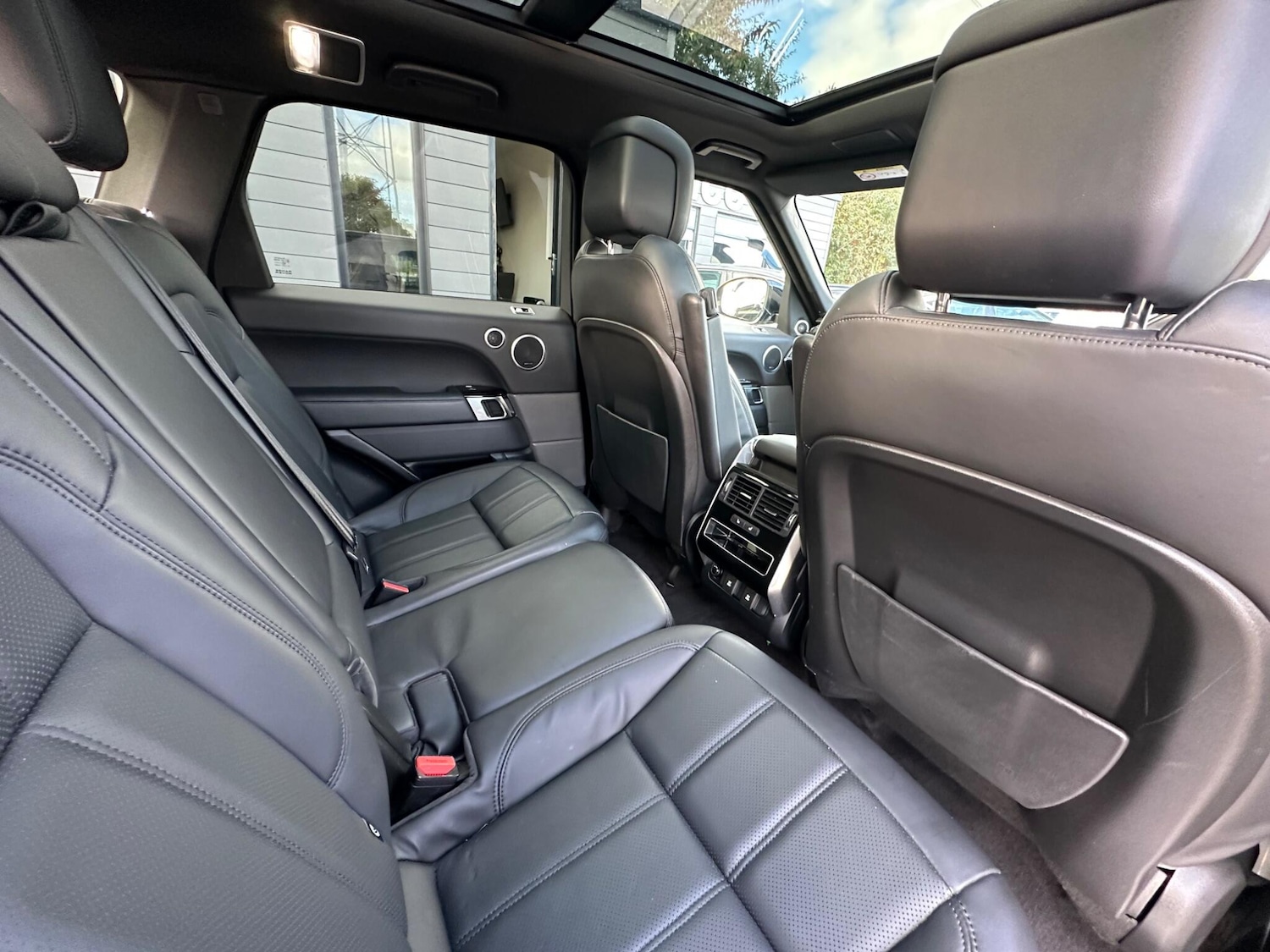 Used Land Rover Range Rover Sport 2021 for sale - 76371411: Photo 10