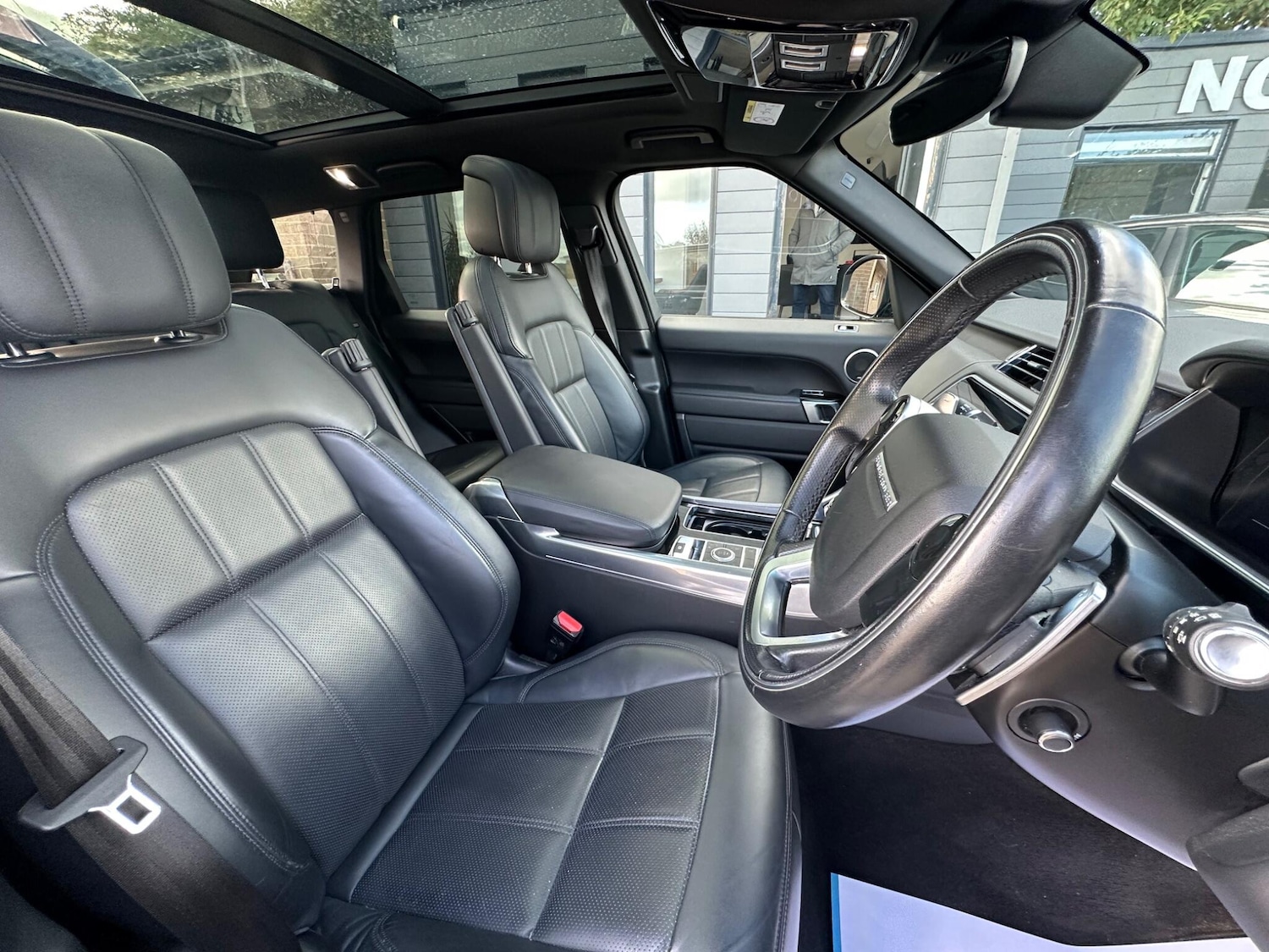 Used Land Rover Range Rover Sport 2021 for sale - 76371411: Photo 4