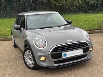 Used MINI Hatch 2017 for sale - 77376995: Photo