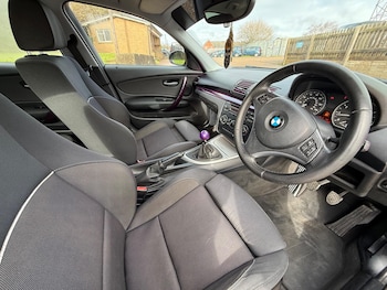 Used BMW 1 Series 2009 for sale - 77467890: Photo