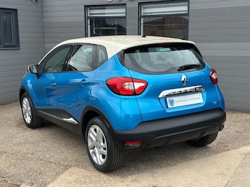 Used Renault Captur 2016 for sale - 79373902: Photo