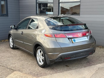 Used Honda Civic 2006 for sale - 76336680: Photo