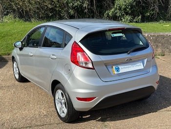 Used Ford Fiesta 2013 for sale - 77824197: Photo
