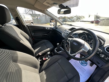 Used Ford Fiesta 2013 for sale - 77824197: Photo