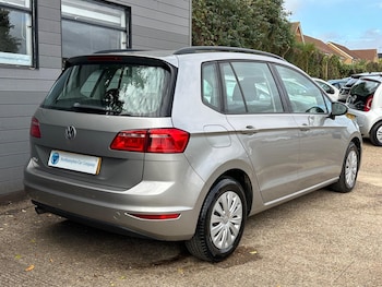 Used Volkswagen Golf SV 2014 for sale - 76201142: Photo