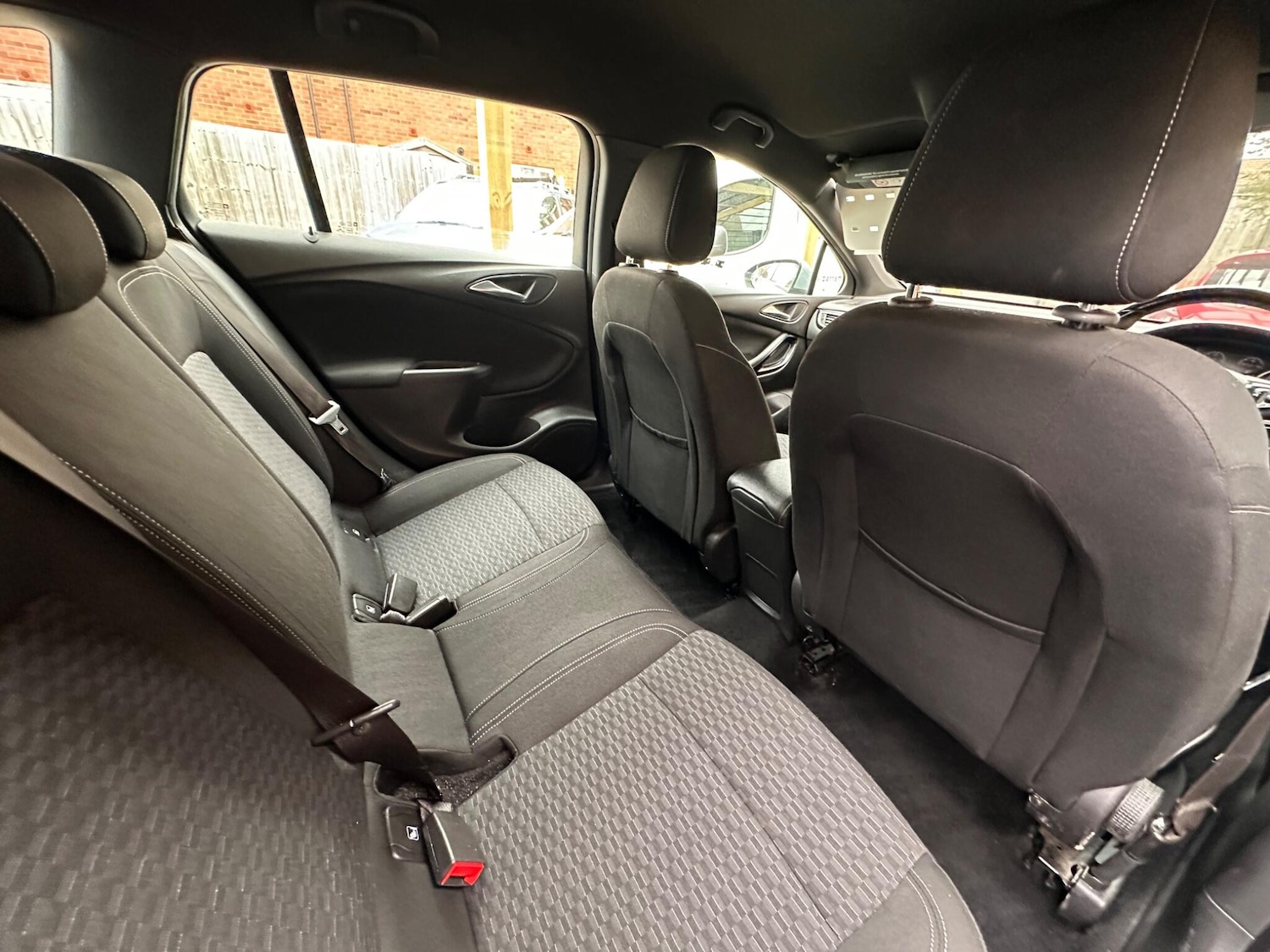 Used Vauxhall Astra 2016 for sale - 75720689: Photo 25