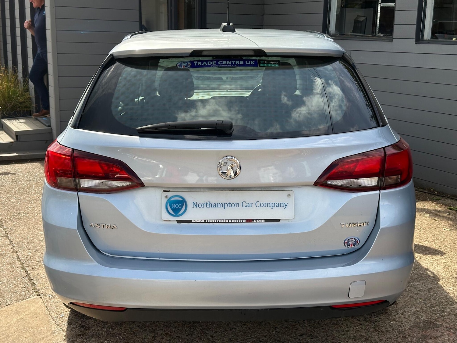 Used Vauxhall Astra 2016 for sale - 75720689: Photo 9