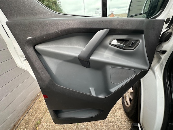 Used Ford Transit Custom 2015 for sale - 76152008: Photo 10