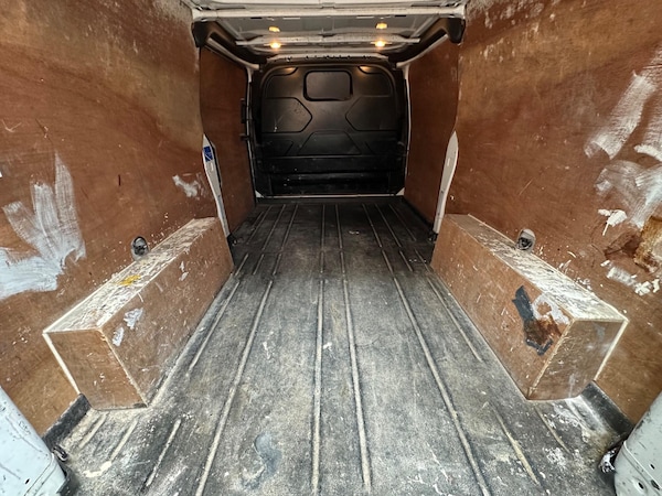 Used Ford Transit Custom 2015 for sale - 76152008: Photo 11
