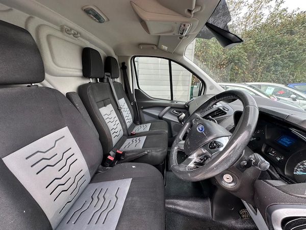 Used Ford Transit Custom 2015 for sale - 76152008: Photo 5