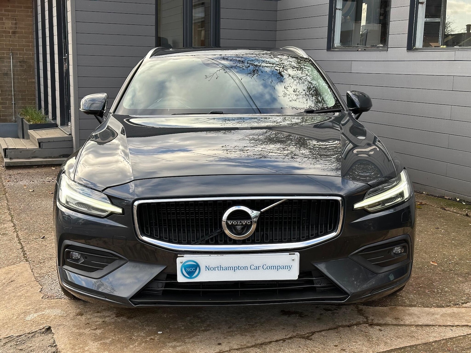 Used Volvo V60 2018 for sale - 77304858: Photo 19