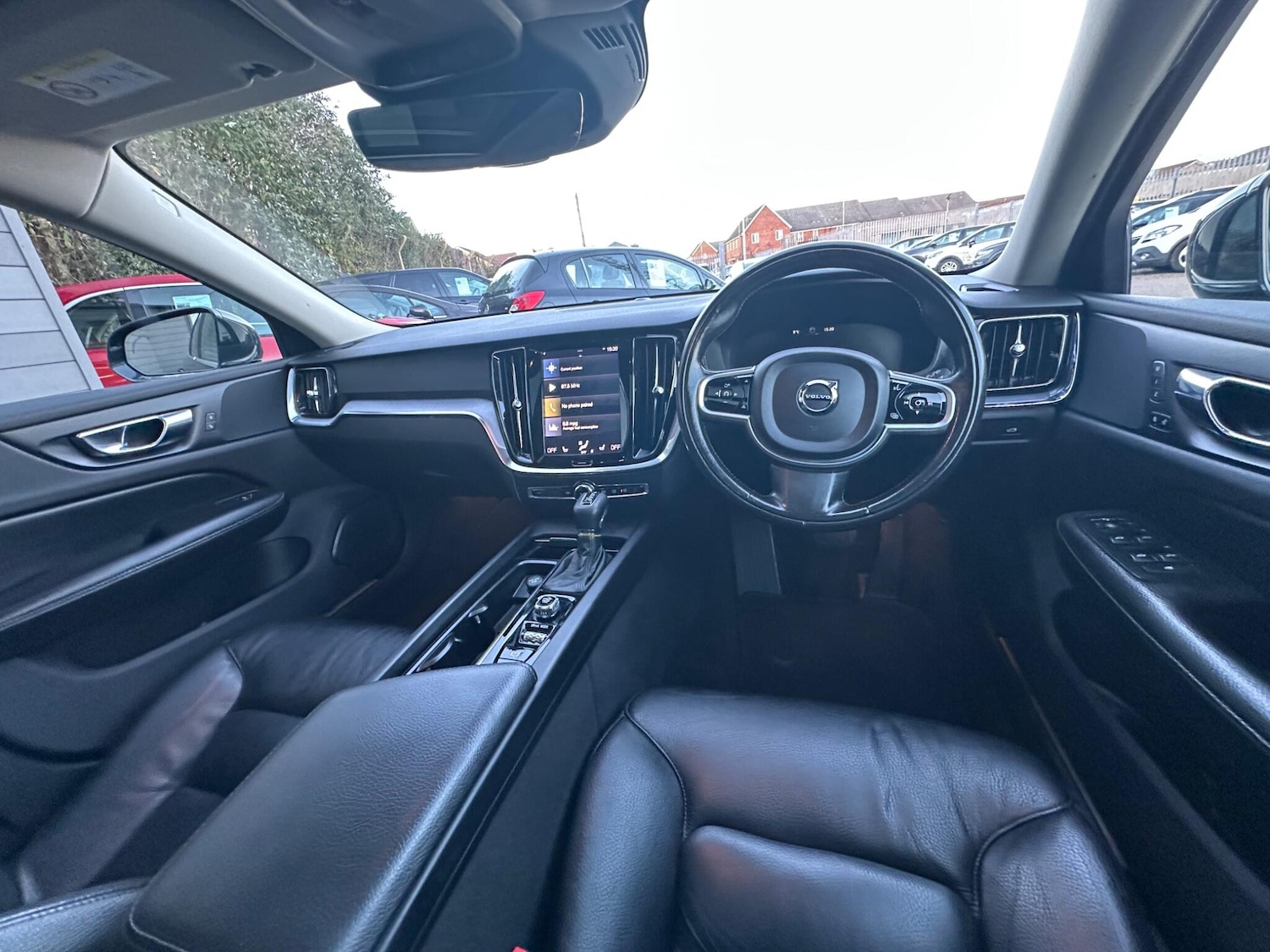 Used Volvo V60 2018 for sale - 77304858: Photo 20