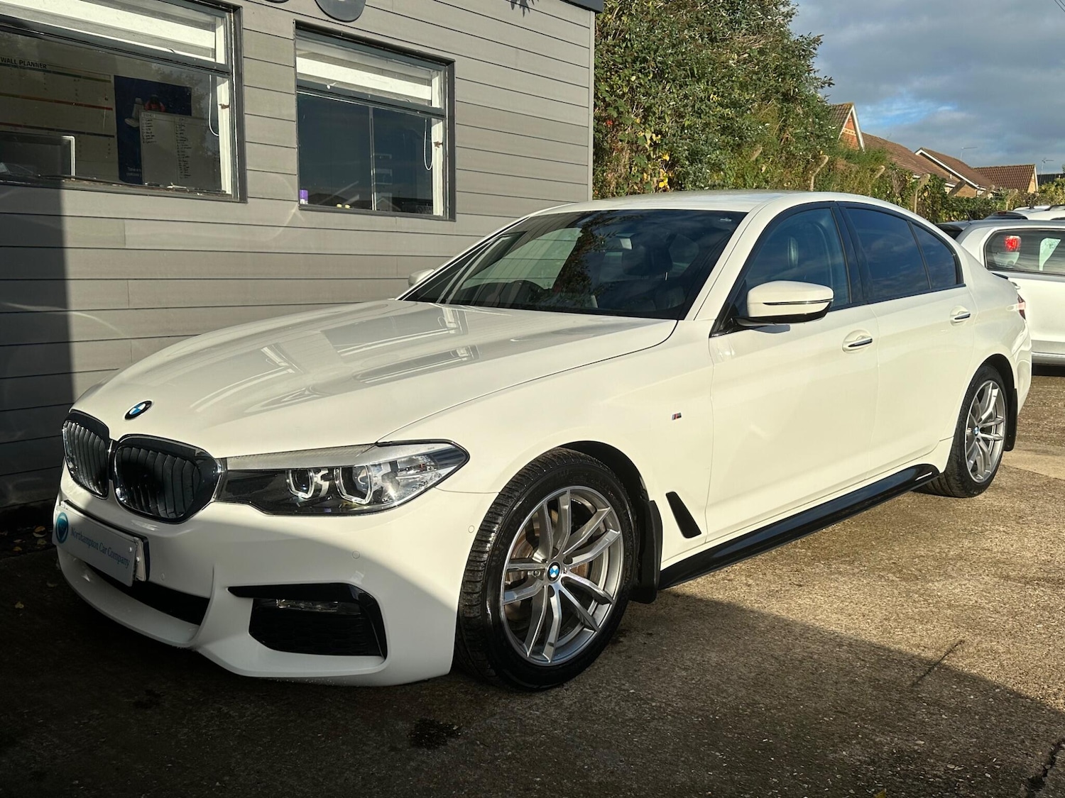 Used BMW 5 Series 2017 for sale - 76270855: Photo 11